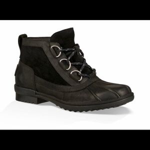 UGG W Heather Boot